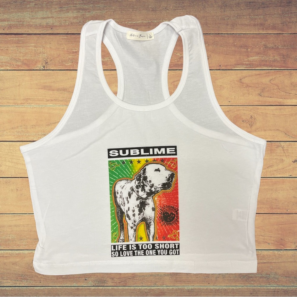 Sublime  tank  S-L available brand new.